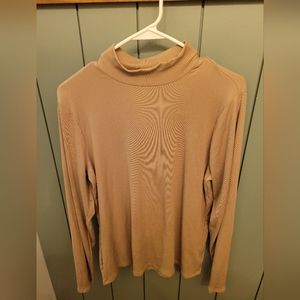Tan No Boundaries Turtleneck Size XXL